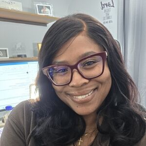 Meet your Posher, Zoe